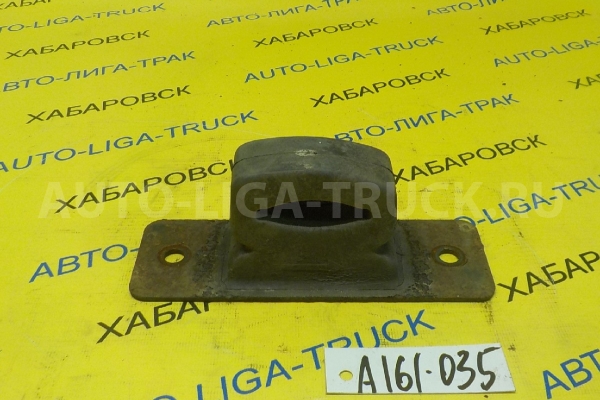 Отбойник Nissan Atlas BD30 Отбойник BD30 1993  55240-0T522