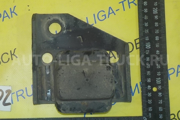 Отбойник Toyota Dyna, Toyoace 5L Отбойник 5L 2000  48036-25010