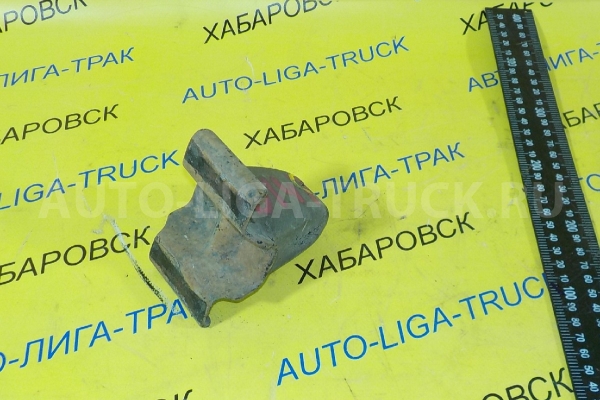 Отбойник Toyota Dyna, Toyoace 15В Отбойник  1995  48304-36150