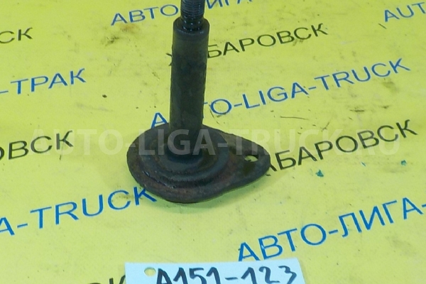 Палец рессорный Nissan Atlas TD27 Палец рессорный TD27 1997  55210-22T20