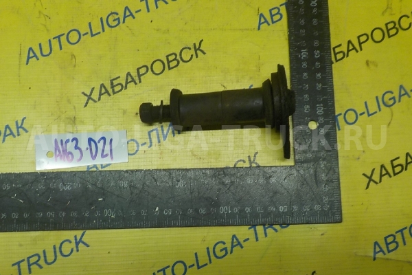Палец рессорный Nissan Atlas TD27 Палец рессорный TD27 1995 55210-22T20 Палец рессорный Nissan Atlas TD27 Палец рессорный TD27 1995 55210-22T20