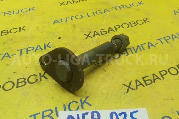 Палец рессорный Toyota Dyna, Toyoace 3L Палец рессорный 3L 1998 04484-26030 Палец рессорный Toyota Dyna, Toyoace 3L Палец рессорный 3L 1998 04484-26030