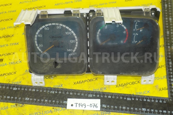 Панель приборов Mazda Titan 4HF1 Панель приборов 4HF1 1997  W426-55-430B