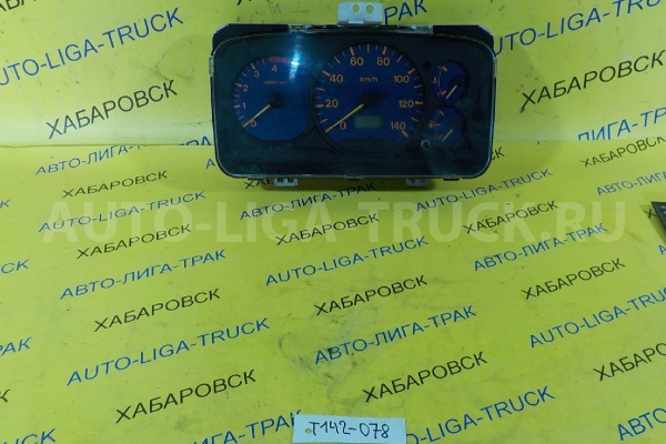 Панель приборов Mazda Titan 4HG1 Панель приборов 4HG1 2000  W613-55-471