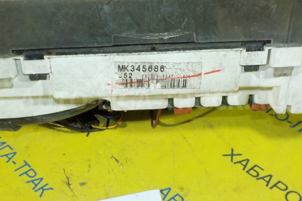Панель приборов Mitsubishi Canter 4M51 Панель приборов 4M51 2001  MK345686