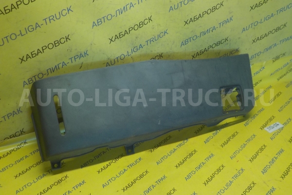 Панель салона Mazda Titan WL Панель салона WL 2001  W620-64-280