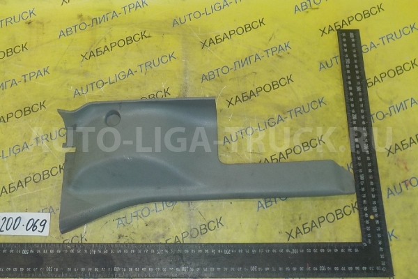 Панель салона Mitsubishi Canter 4D33 Панель салона 4D33 1999  MC139531