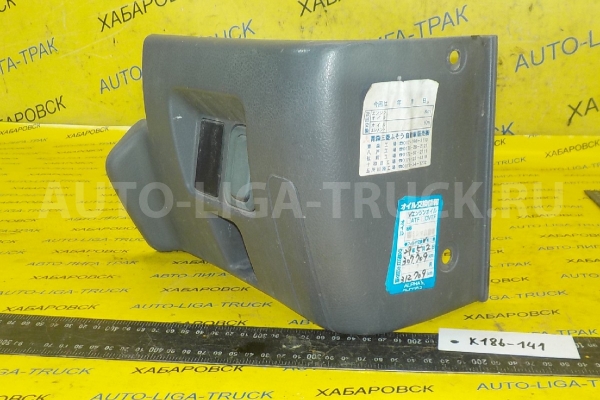 Панель салона Mitsubishi Canter 4M40 Панель салона 4M40 2003  MK447982