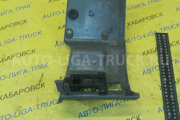 Панель салона Mitsubishi Canter 4M50 Панель салона 4M50   MC964577