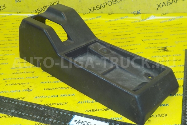 Панель салона Nissan Atlas ED33 Панель салона ED33 1988  86700-05T00