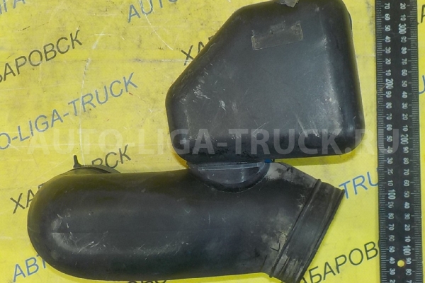 Патрубок фильтра Isuzu Elf 4HG1 Патрубок фильтра 4HG1 2001 8-97190-258-3 Патрубок фильтра Isuzu Elf 4HG1 Патрубок фильтра 4HG1 2001 8-97190-258-3