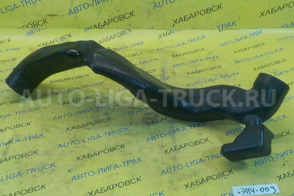 Патрубок фильтра Isuzu Elf 4HL1 Патрубок фильтра 4HL1 2002  8-97352-979-1