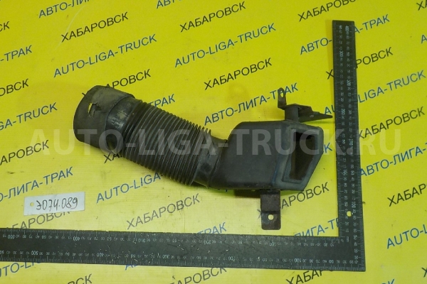 Патрубок фильтра Isuzu Elf 4JG2 Патрубок фильтра 4JG2 1995 8-97048-004-9 Патрубок фильтра Isuzu Elf 4JG2 Патрубок фильтра 4JG2 1995 8-97048-004-9
