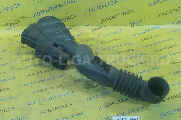 Патрубок фильтра Mitsubishi Canter 4D35 Патрубок фильтра 4D35 1994  MC111326