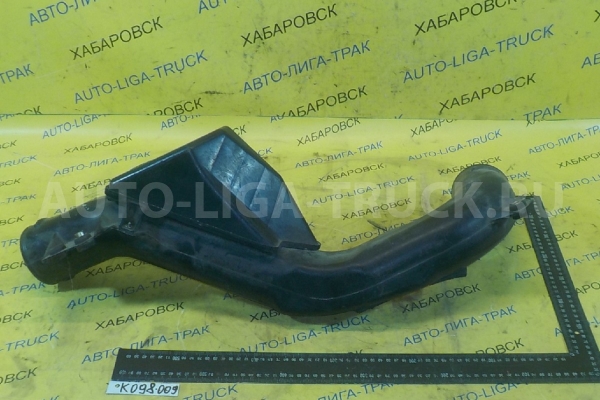 Патрубок фильтра Mitsubishi Canter 4M50 Патрубок фильтра 4M50 2005  ME407496