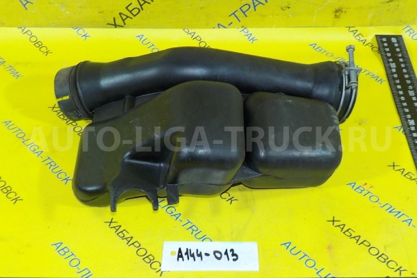 Патрубок фильтра Nissan Atlas QD32 Патрубок фильтра QD32 2005  16555-6T502