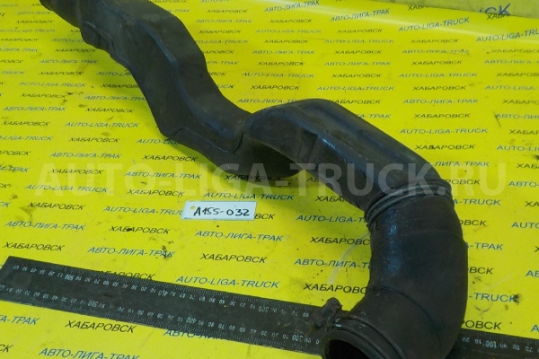 Патрубок фильтра Nissan Atlas ED33 Патрубок фильтра ED33 1988  16575-T9000