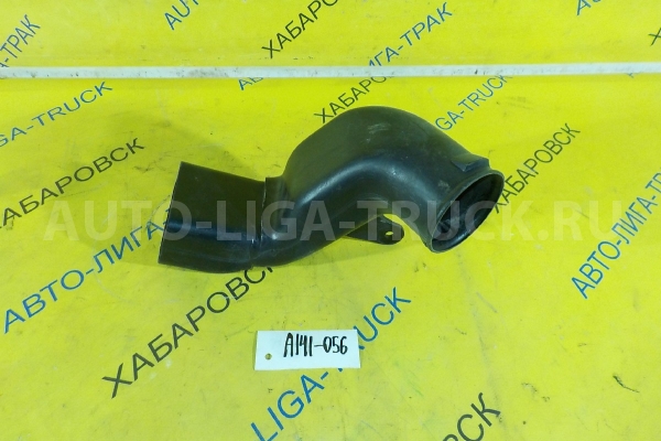 Патрубок фильтра Nissan Atlas QD32 Патрубок фильтра QD32   16554-2T301