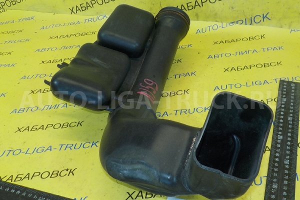 Патрубок фильтра Nissan Atlas QD32 Патрубок фильтра QD32 2005  16555-6T502