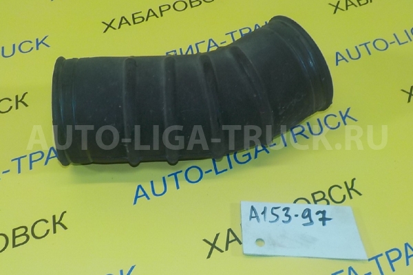 Патрубок фильтра Nissan Atlas TD27 Патрубок фильтра TD27 1996  16576-2T300