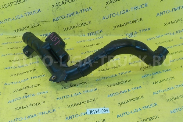 Патрубок фильтра Nissan Atlas TD27 Патрубок фильтра TD27 1997  16575-2T302