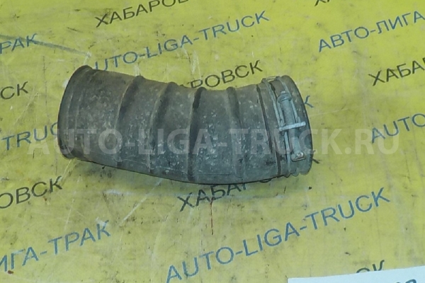 Патрубок фильтра Nissan Atlas TD27 Патрубок фильтра TD27 2000  16576-2T300