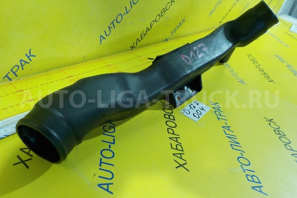 Патрубок фильтра Toyota Dyna, Toyoace 5L Патрубок фильтра 5L 2000  17805-58180