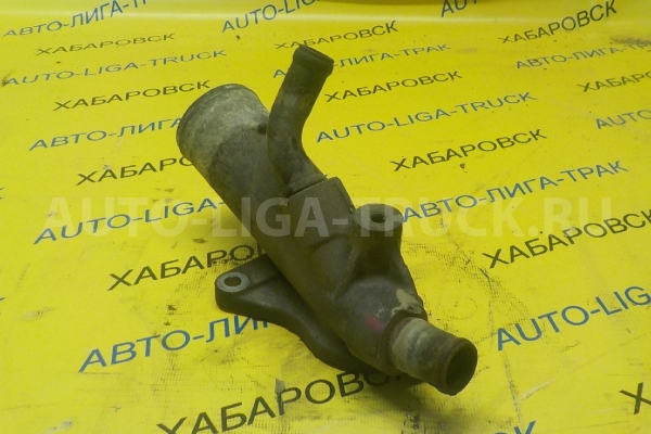 Патрубок Mazda Titan 4HG1 Патрубок 4HG1 YJ21-15-160 Патрубок Mazda Titan 4HG1 Патрубок 4HG1 YJ21-15-160