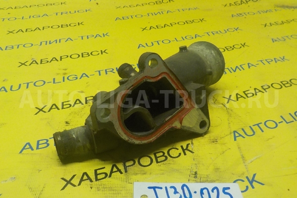Патрубок Mazda Titan 4HG1 Патрубок 4HG1 YJ21-15-160 Патрубок Mazda Titan 4HG1 Патрубок 4HG1 YJ21-15-160