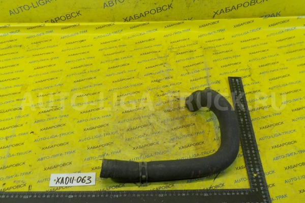 Патрубок радиатора  2Y Патрубок радиатора  1994  16572-71050