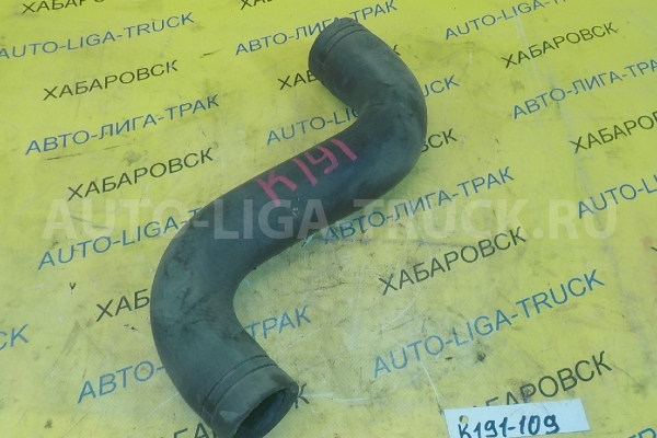 Патрубок радиатора Mitsubishi Canter 4M50 Патрубок радиатора 4M50 2005  ME407295