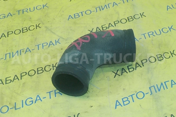 Патрубок радиатора Mitsubishi Canter 4M51 Патрубок радиатора 4M51 2003  ME400466