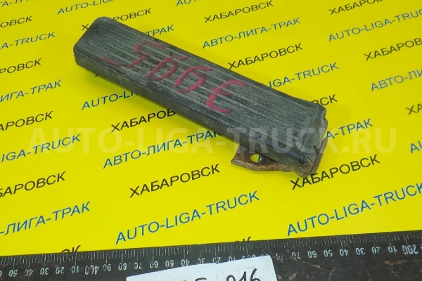 Педаль газа Isuzu Elf Педаль газа 8-97853-061-2 Педаль газа Isuzu Elf Педаль газа 8-97853-061-2