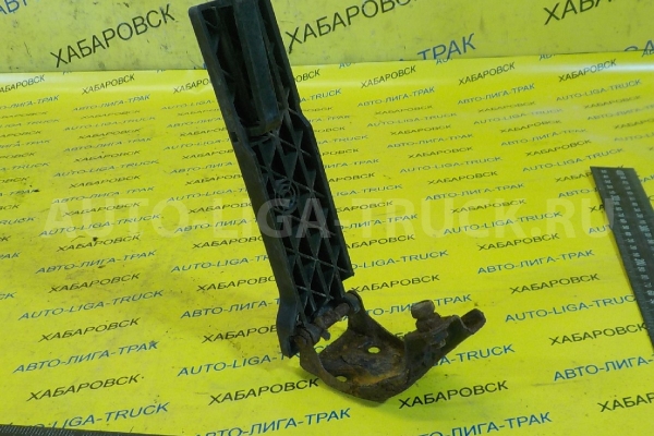 Педаль газа Mitsubishi Canter 4M40 Педаль газа 4M40 2003  MK440726