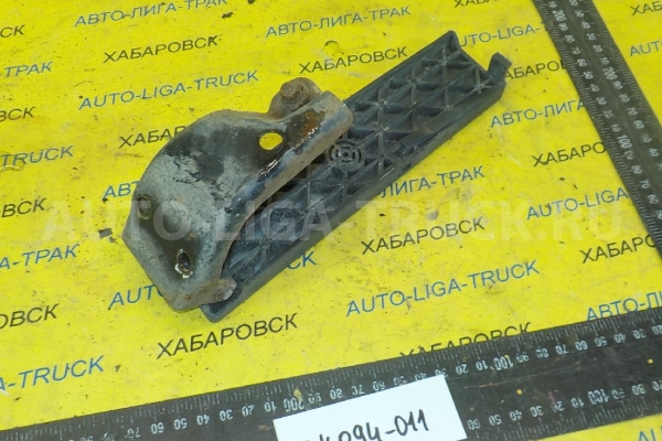 Педаль газа Mitsubishi Canter 4M40 Педаль газа 4M40 1994  MB390901