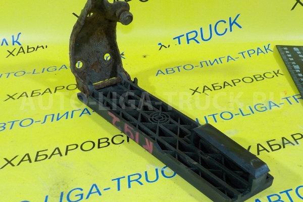 Педаль газа Mitsubishi Canter 4M42 Педаль газа 2006 MK440726 Педаль газа Mitsubishi Canter 4M42 Педаль газа 2006 MK440726