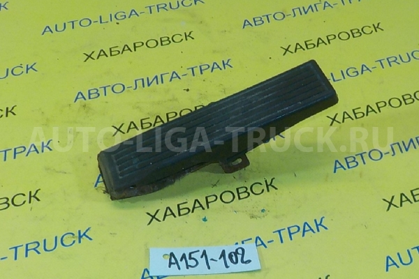 Педаль газа Nissan Atlas TD27 Педаль газа TD27 1997  18013-0T000