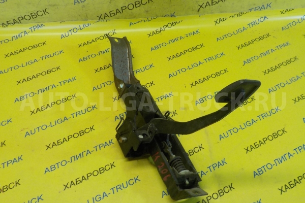Педаль сцепления Mitsubishi Canter 4D32 Педаль сцепления 4D32 1990 MB334546 Педаль сцепления Mitsubishi Canter 4D32 Педаль сцепления 4D32 1990 MB334546