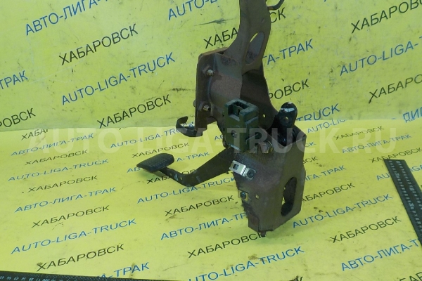 Педаль сцепления Nissan Atlas QD32 Педаль сцепления QD32 2005  46550-6T300