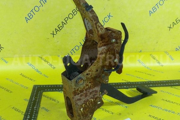 Педаль сцепления Nissan Atlas QD32 Педаль сцепления QD32 2001 46550-6T300 Педаль сцепления Nissan Atlas QD32 Педаль сцепления QD32 2001 46550-6T300