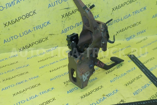 Педаль сцепления Nissan Atlas QD32 Педаль сцепления QD32 2005  46550-6T300