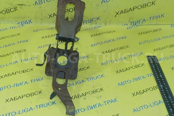 Педаль сцепления Nissan Atlas TD27 Педаль сцепления TD27 1997  46550-6T001