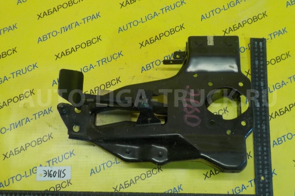 Педаль тормоза Isuzu Elf 4JG2 Педаль тормоза 4JG2 1999  8-97896-968-2