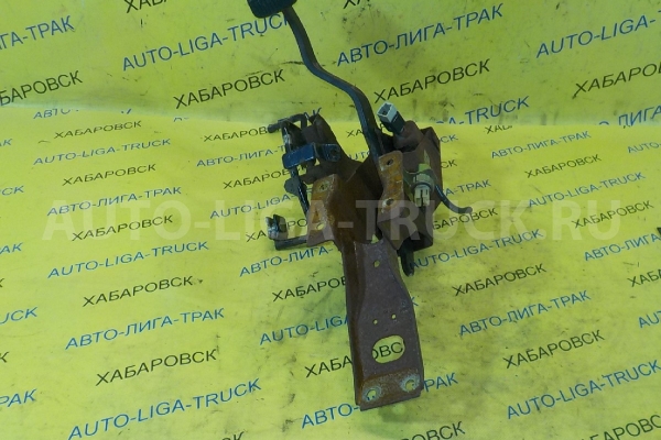 Педаль тормоза Nissan Atlas QD32 Педаль тормоза QD32 1999  46510-0T003