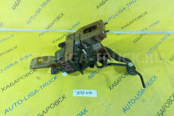 Педаль тормоза Nissan Atlas QD32 Педаль тормоза QD32 2001  46510-0T003