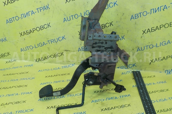 Педаль тормоза Nissan Atlas QD32 Педаль тормоза QD32 2005  46510-0T003