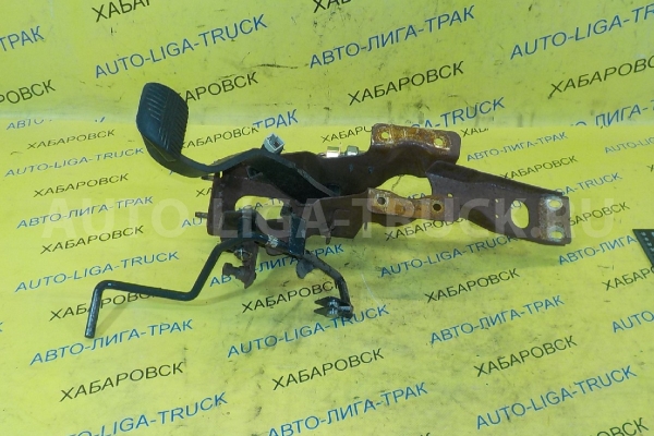 Педаль тормоза Nissan Atlas QD32 Педаль тормоза QD32 1999  46510-0T003