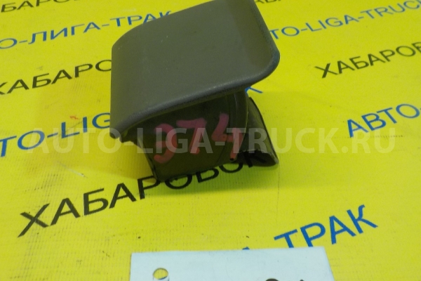 Пепельница Isuzu Elf 4JG2 Пепельница 4JG2 1995 8-97853-892-3 Пепельница Isuzu Elf 4JG2 Пепельница 4JG2 1995 8-97853-892-3