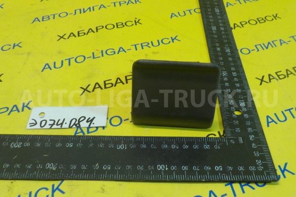 Пепельница Isuzu Elf 4JG2 Пепельница 4JG2 1995 8-97853-892-3 Пепельница Isuzu Elf 4JG2 Пепельница 4JG2 1995 8-97853-892-3