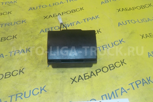 Пепельница Mitsubishi Canter 4D33 Пепельница 4D33 1999  MC147524